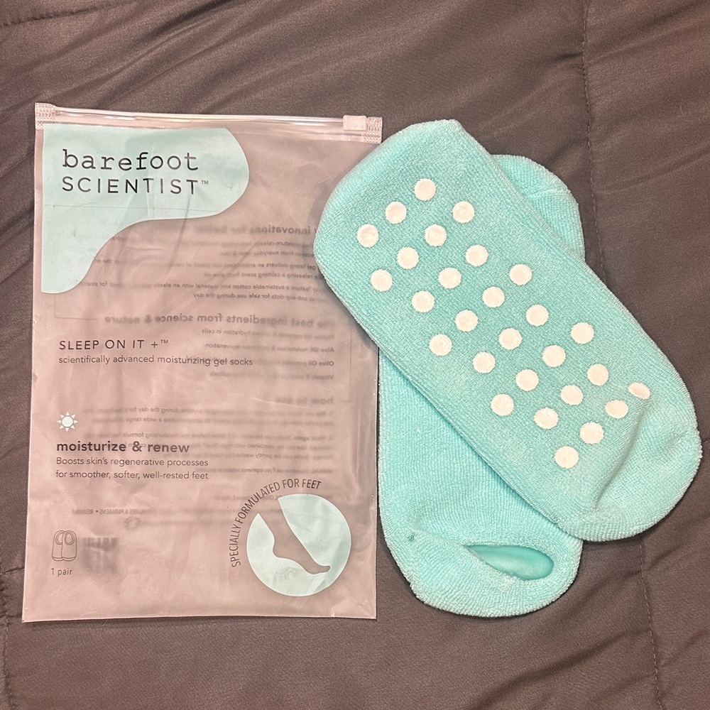 Barefoot Scientist Hydrating Socks - Light Blue